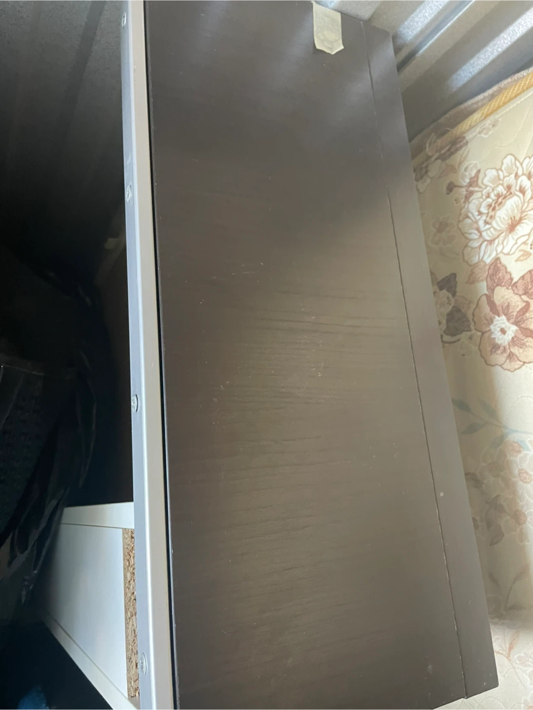 IKEA mini white and dark brown desk - photo 2
