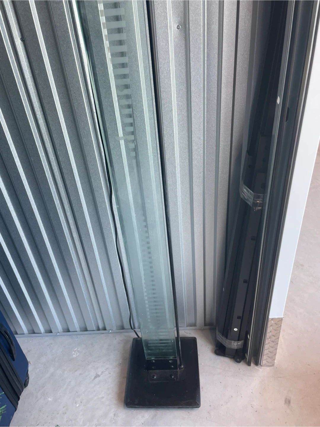 Modern Glass Floor Lamp