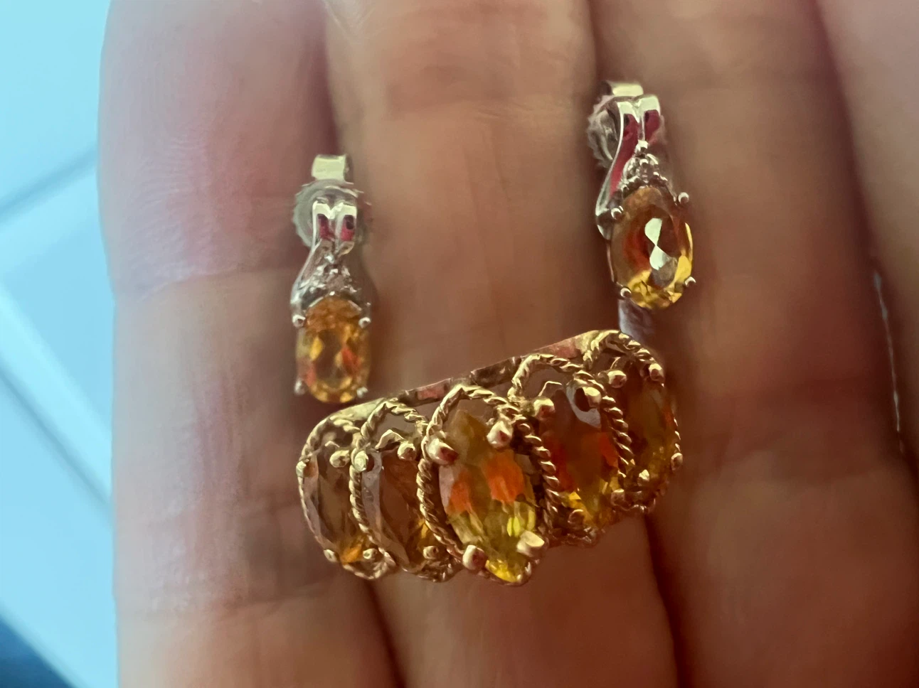 10 k Citrine Ring and Earring Set - photo 3