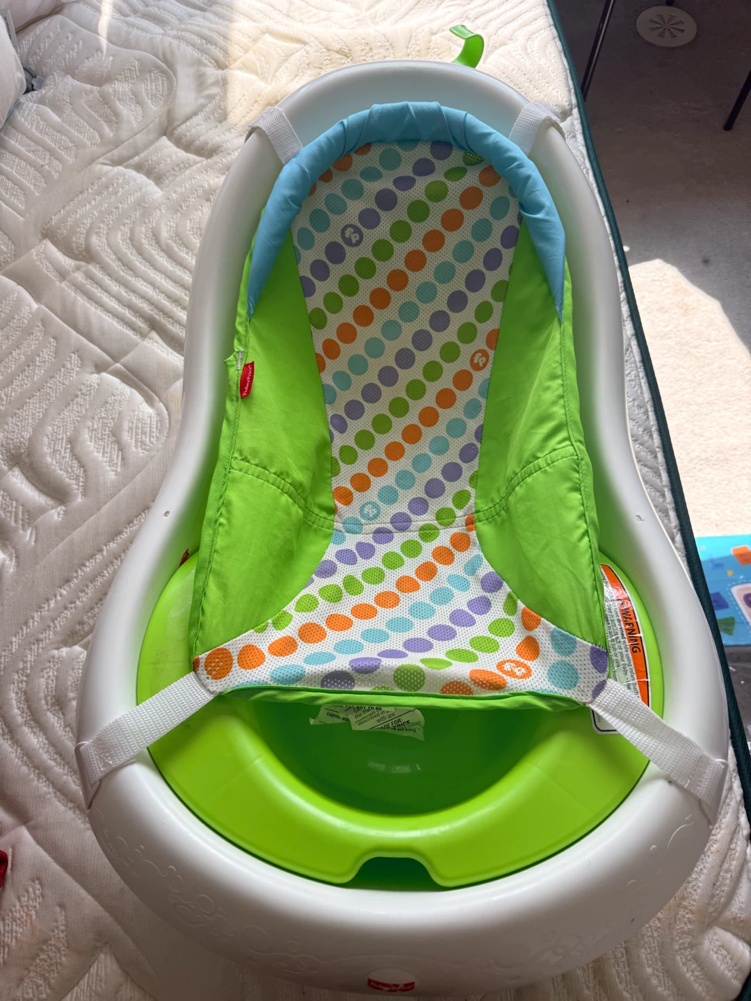 Fisher-Price baby bath tub with sling
