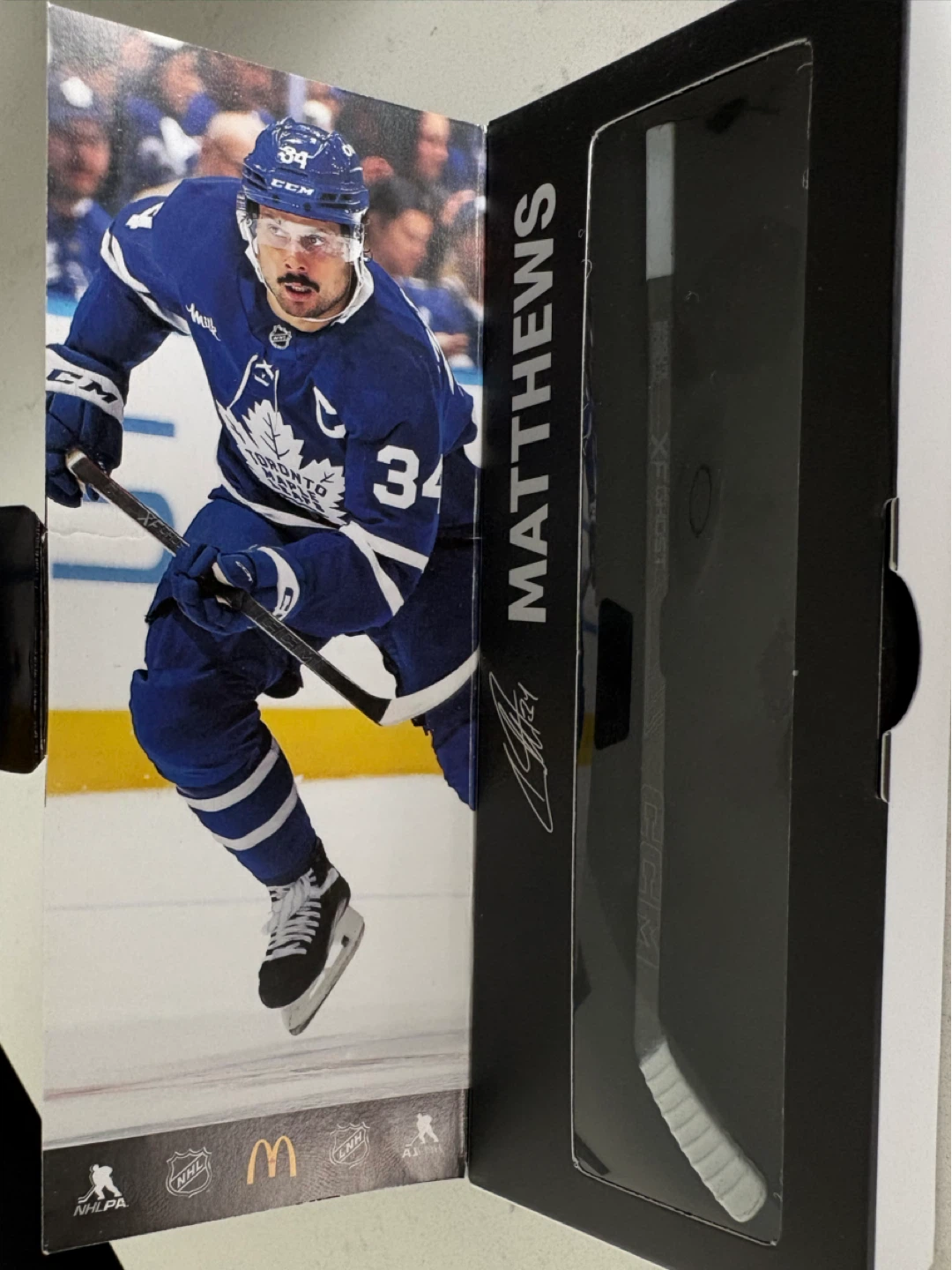 McDonald's 2025-2026 NHL Star Sticks Auston Matthews - photo 2