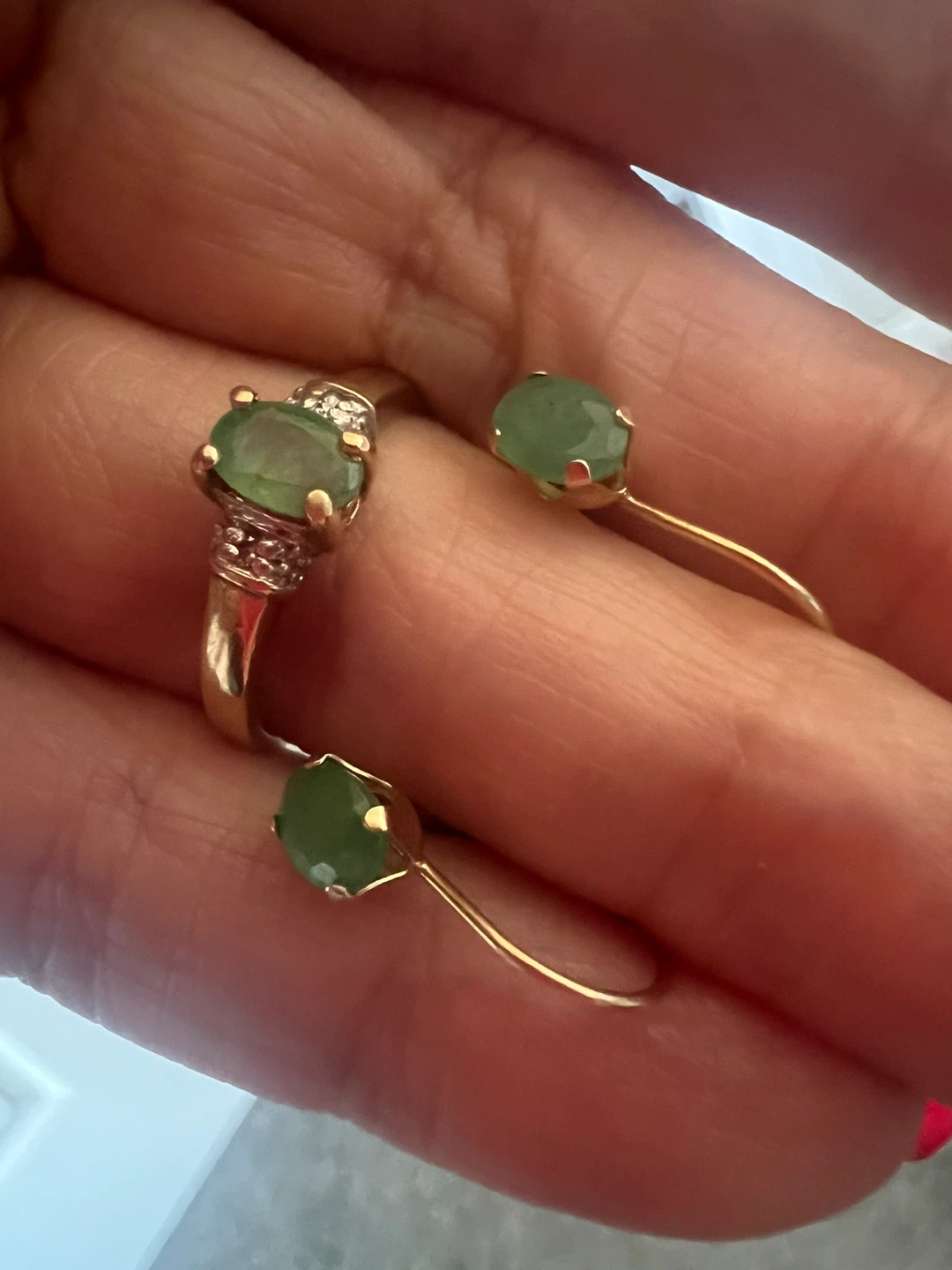 14 k emerald earrings and 10 k emerald ring - photo 2