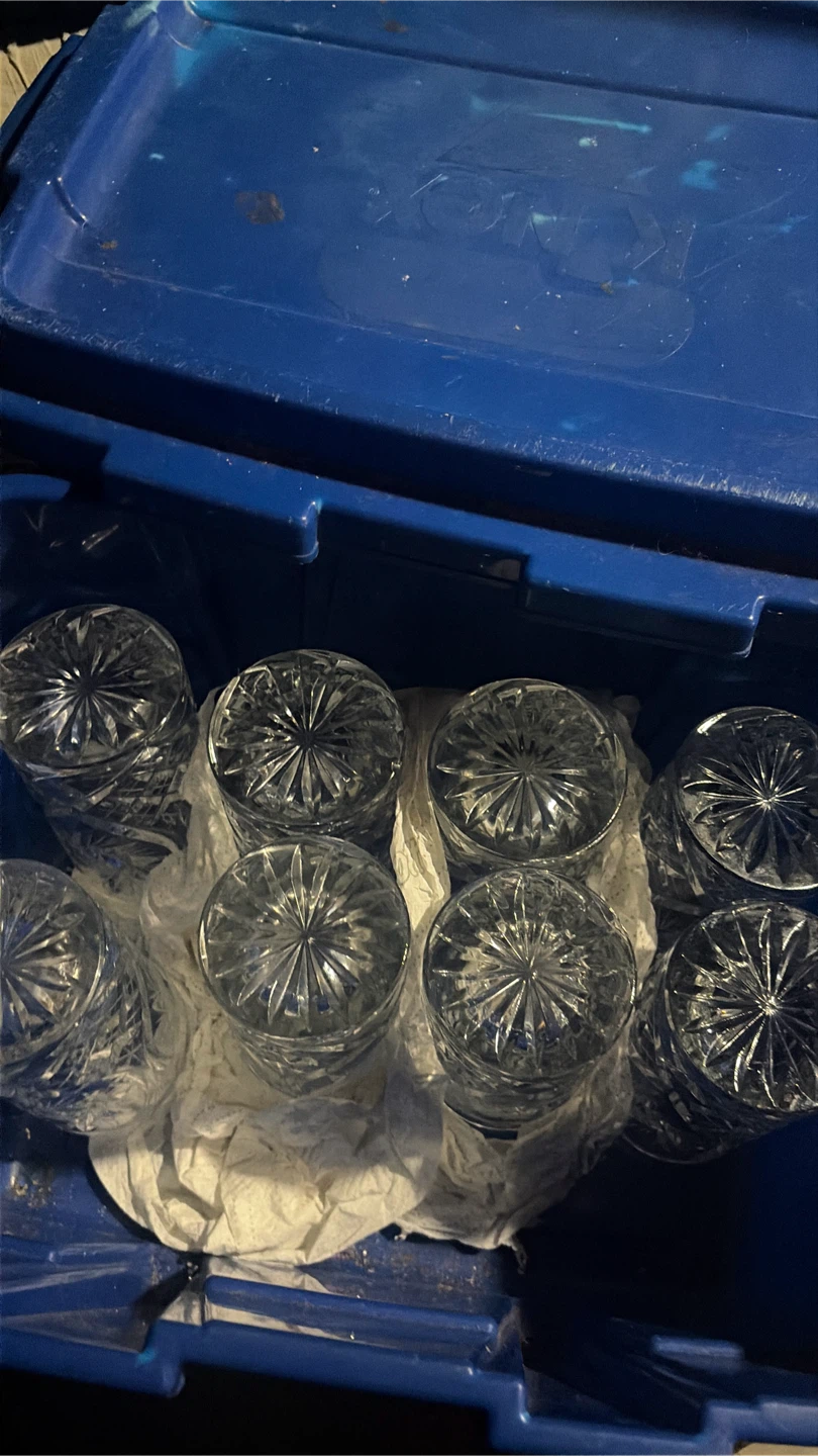 Set of 8 Crystal Cut Drinking Glasses - photo 2