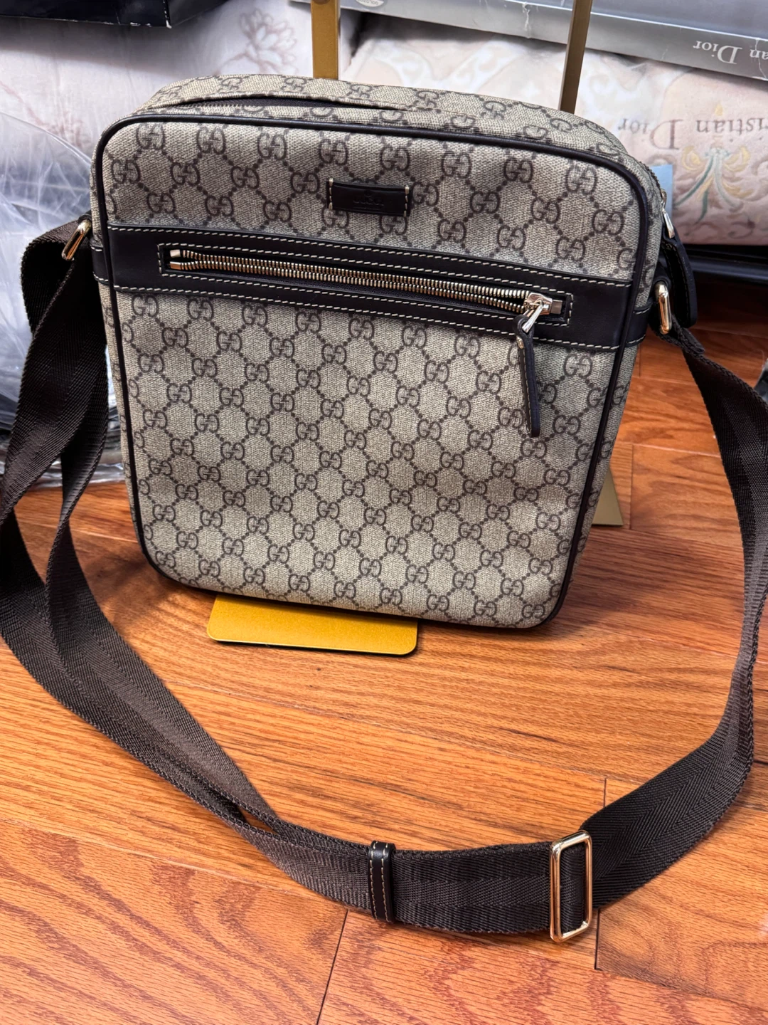 Gucci GG Supreme Messenger Bag
