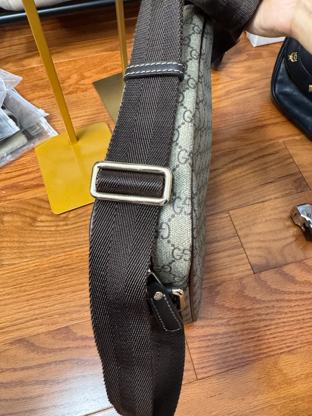 Gucci GG Supreme Messenger Bag - photo 5