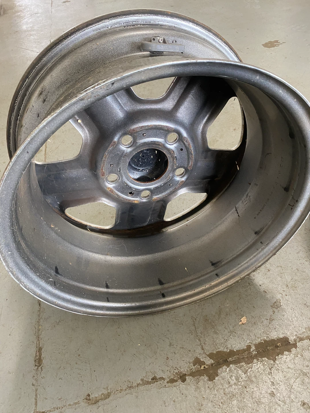 Set of 5 Jeep Rims - photo 3