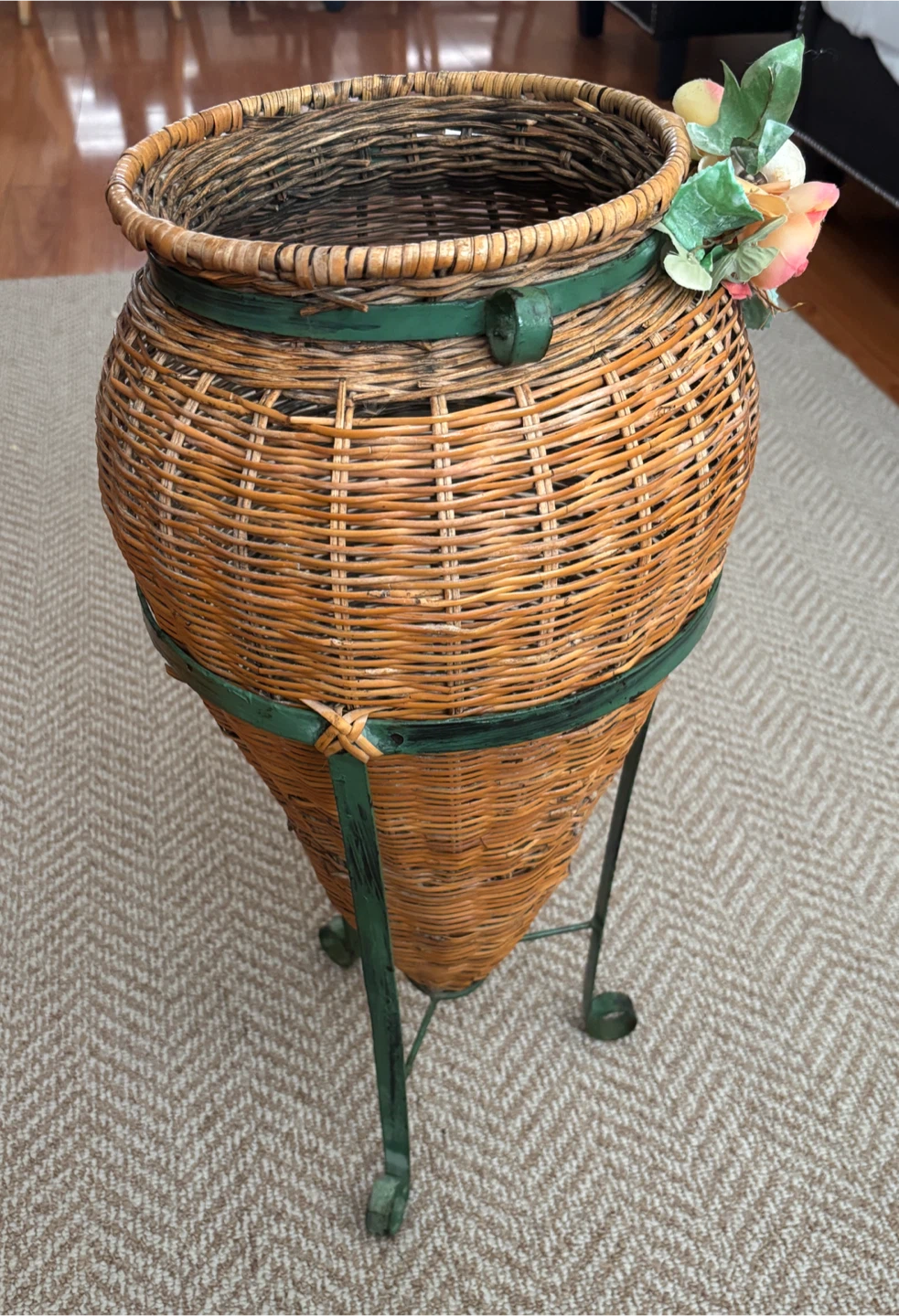 Vintage Handmade Wicker Amphora Vase on Metal Tripod - photo 4