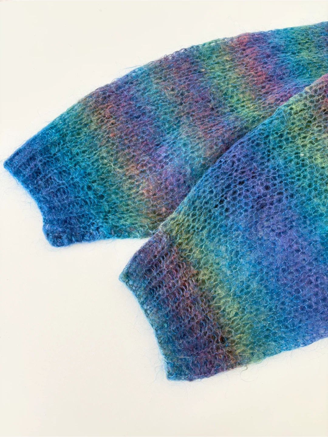 Hand knitted Sweater - photo 5