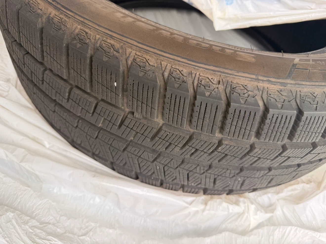 KAPSEN Snowshoes Winter Tires 225/55R19 - photo 3