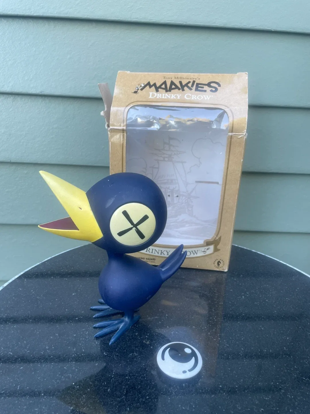 Maakies Drinky Crow Vinyl Figure tony millionaire