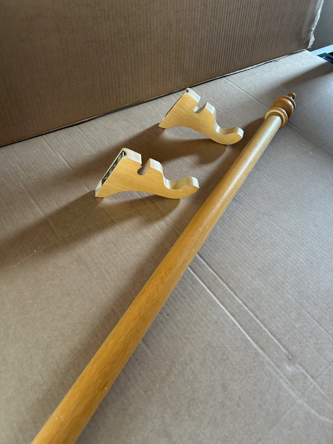 Wooden Curtain Rod with Brackets
