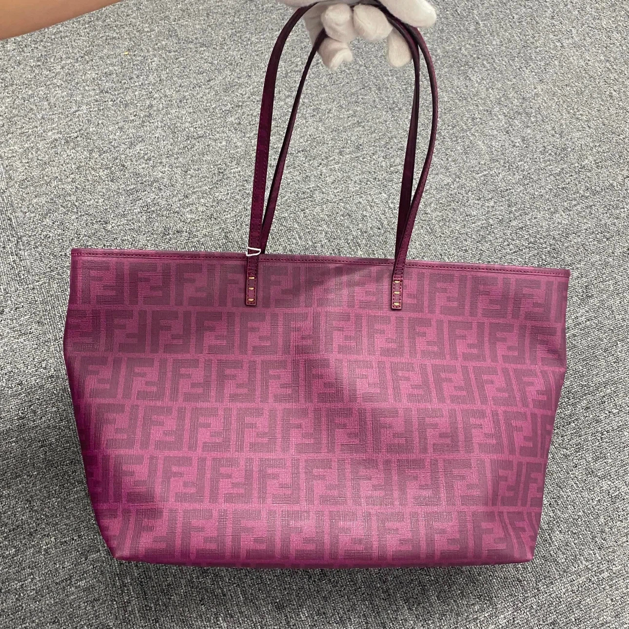 Fendi Floral Print Tote Bag - photo 3