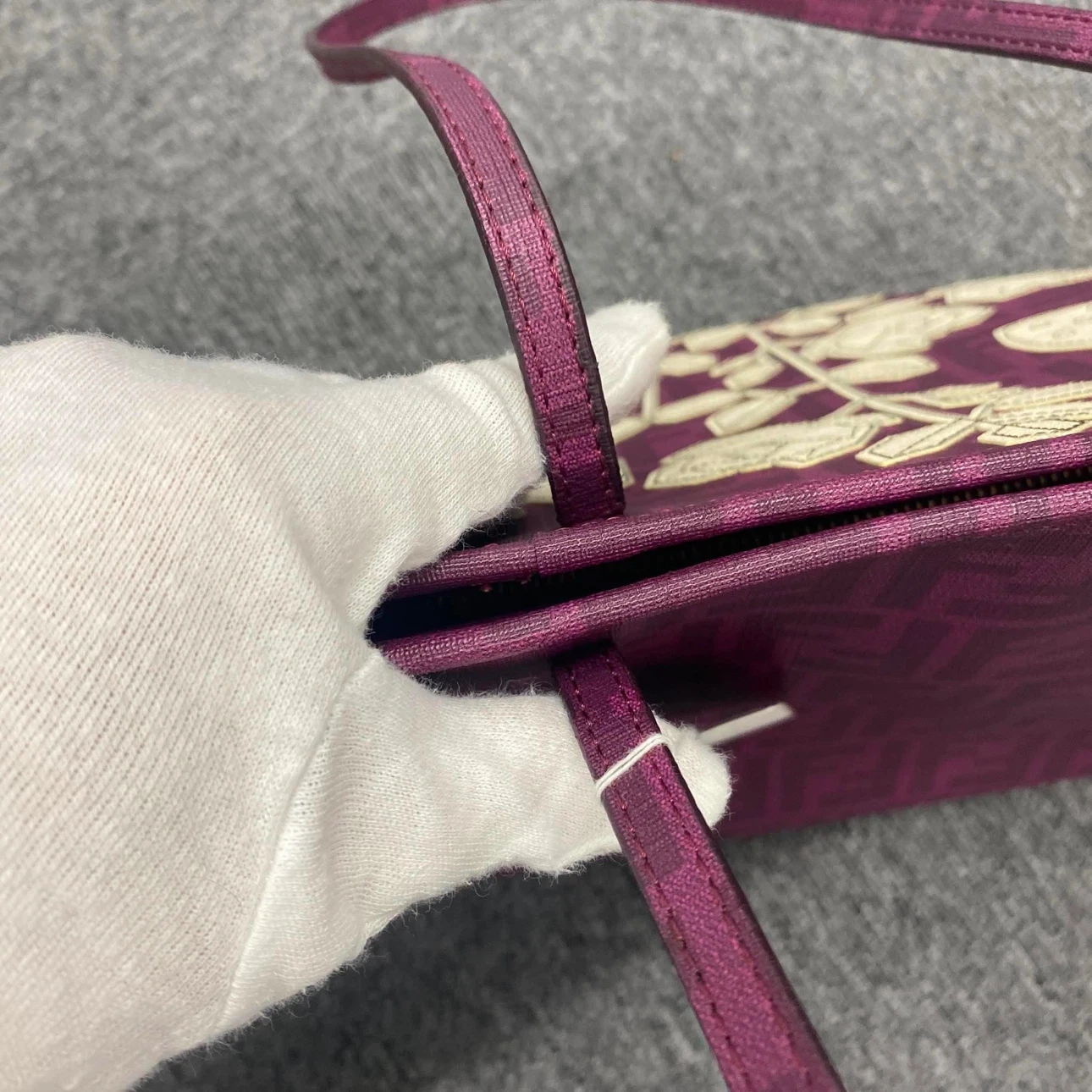 Fendi Floral Print Tote Bag - photo 5