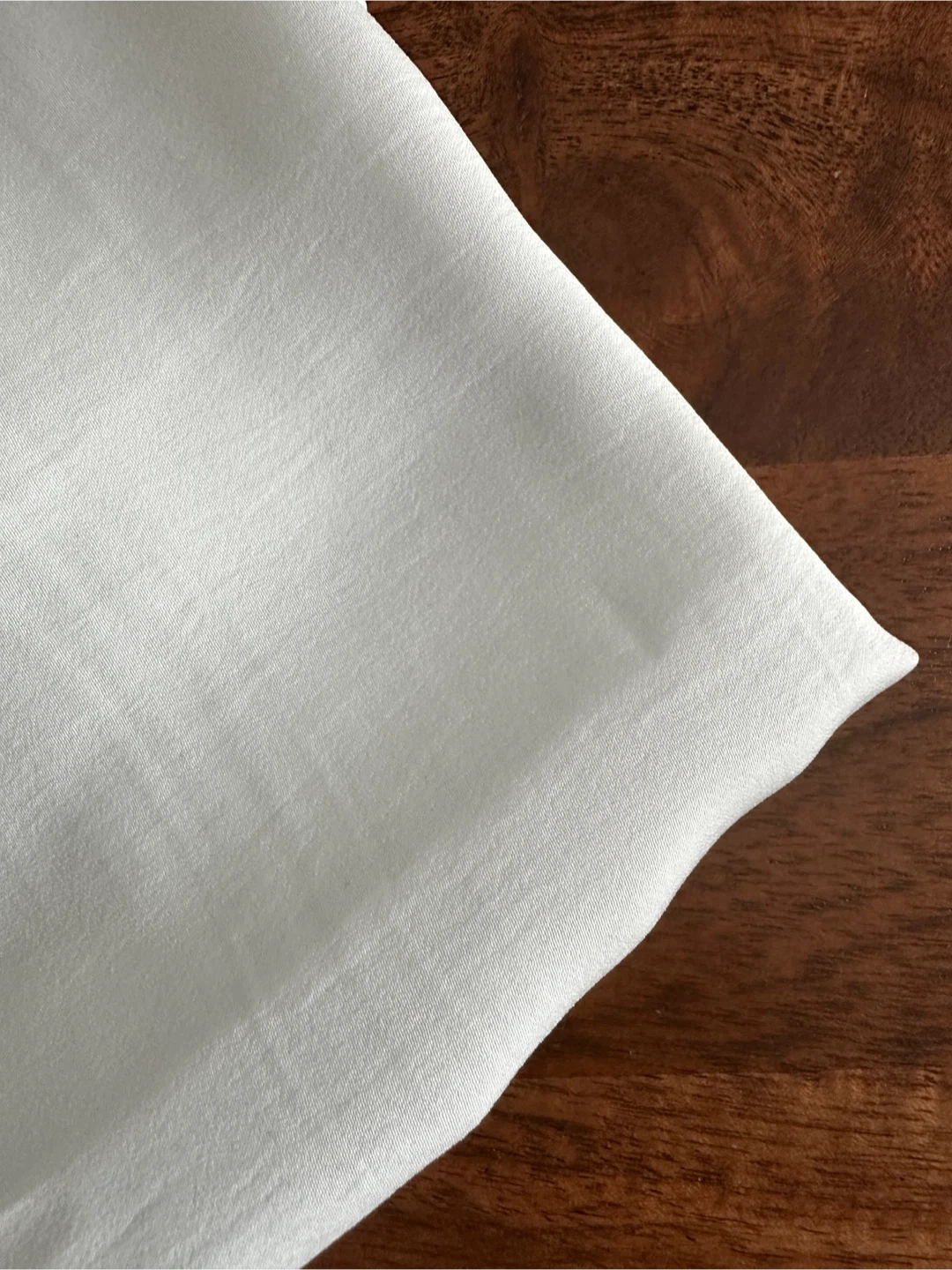 White Lightweight Fabric - $10 - East York - photo 2