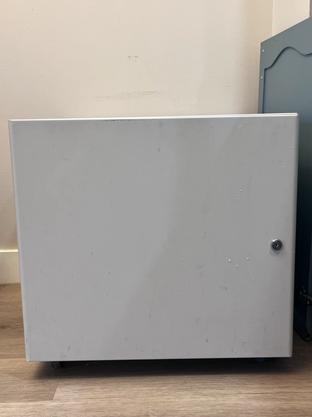 Metal Security Cabinet with Cooling Fan