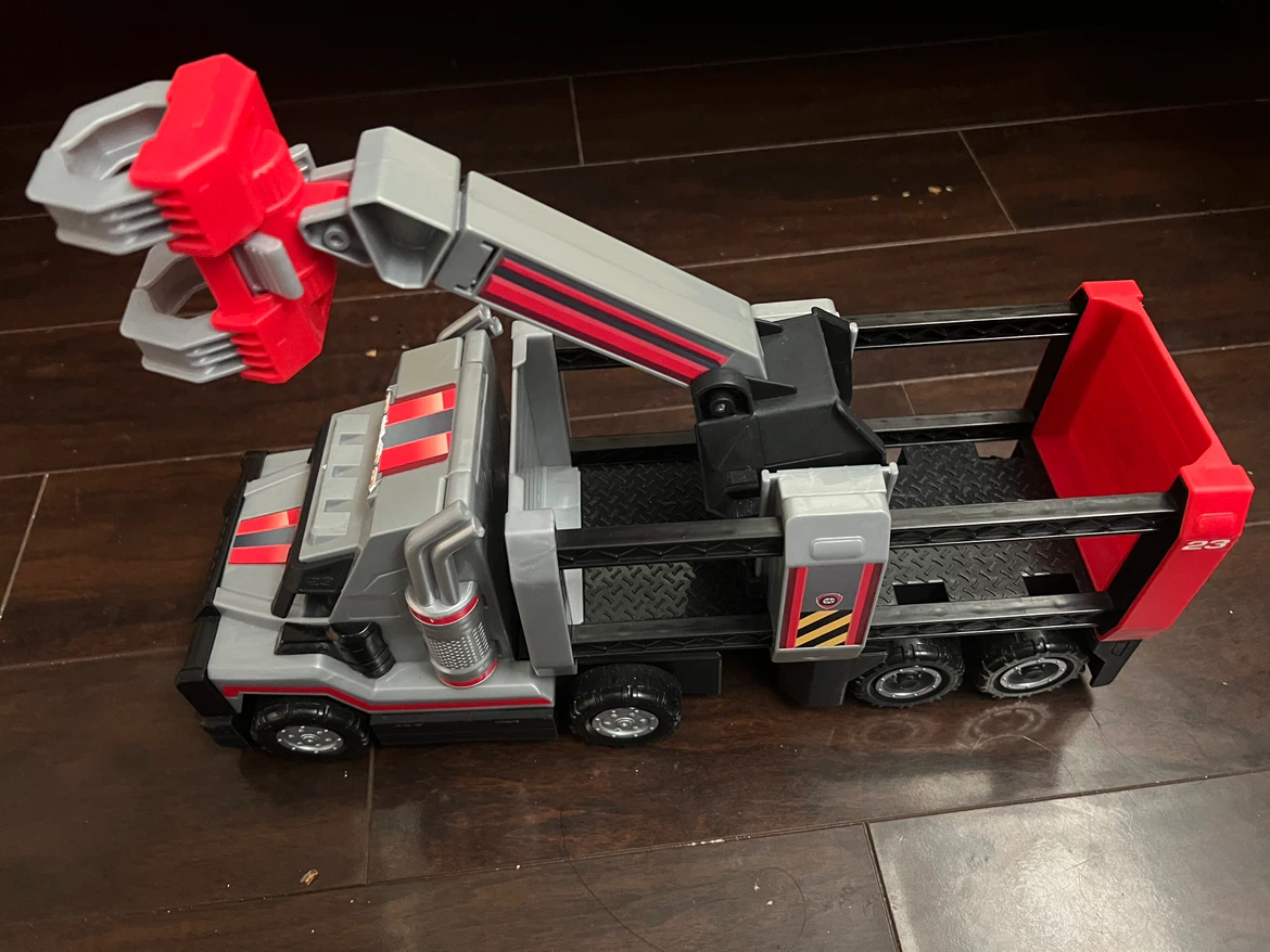 Toy Claw Truck