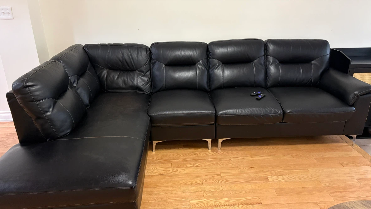 Black Sectional Sofa with Chaise - photo 2