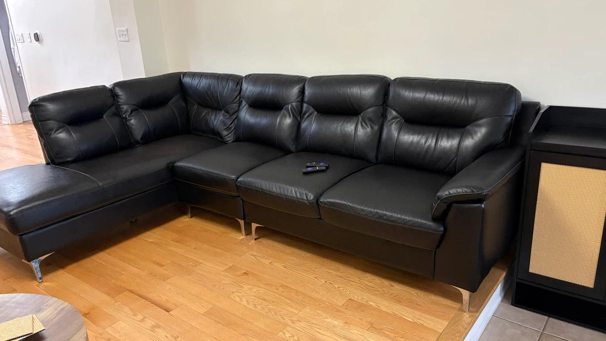 Black Sectional Sofa with Chaise - photo 3