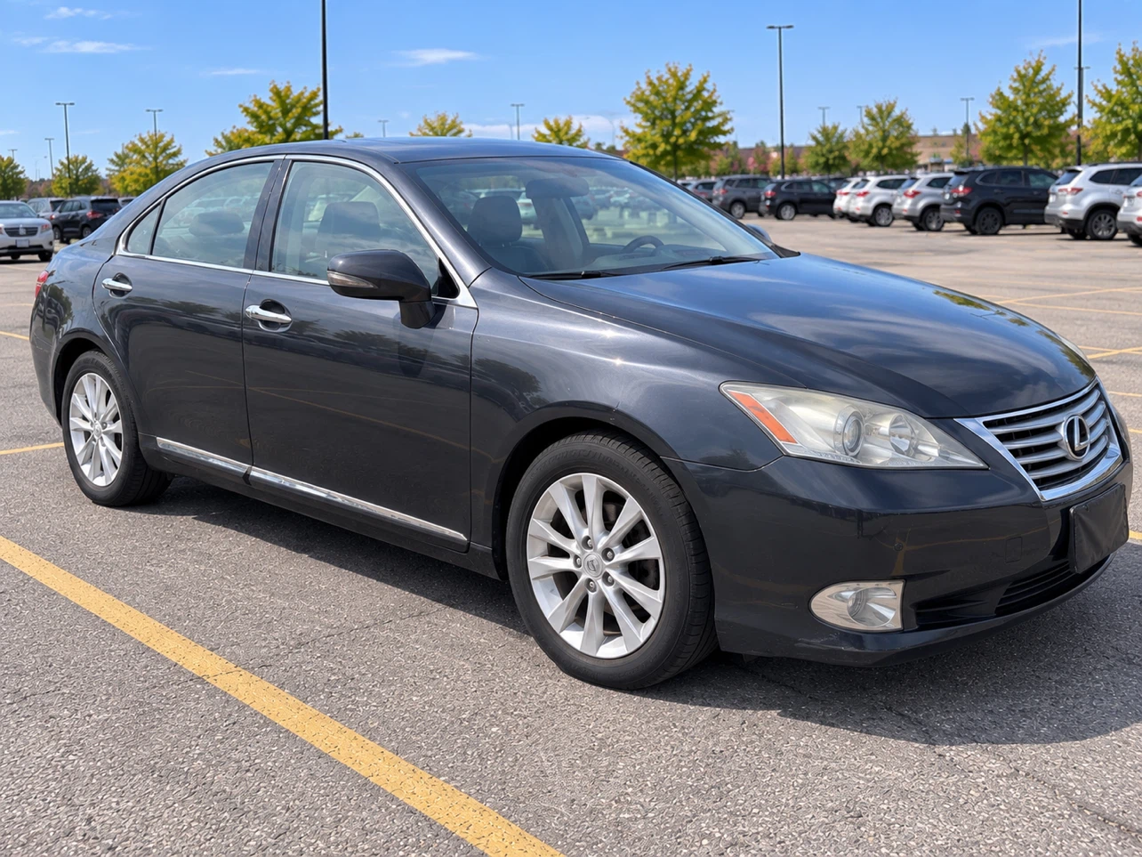 2010 Lexus ES 350 | No Accidents | Snow Tires + Rims - photo 2