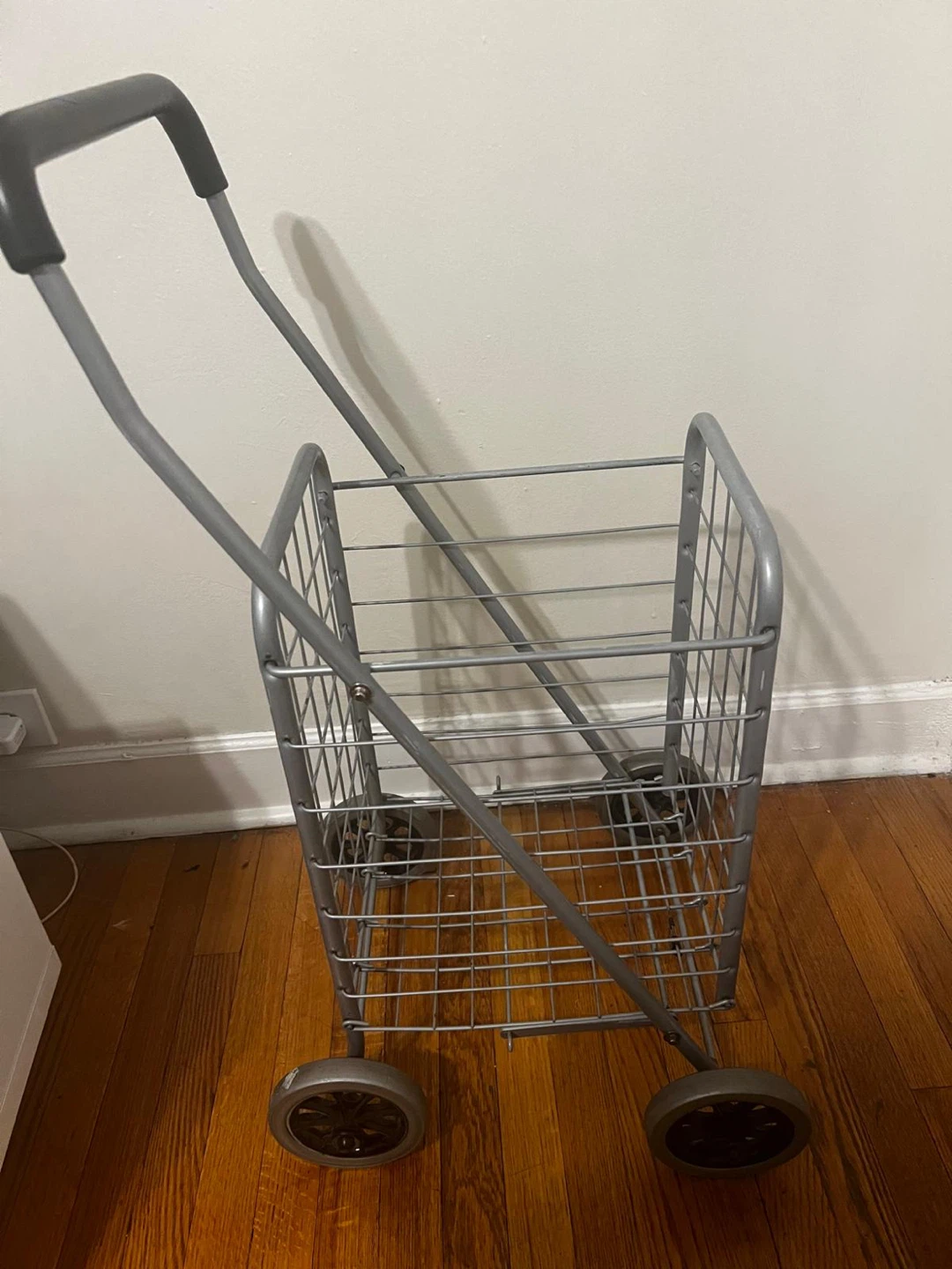 Metal Utility Shopping Cart