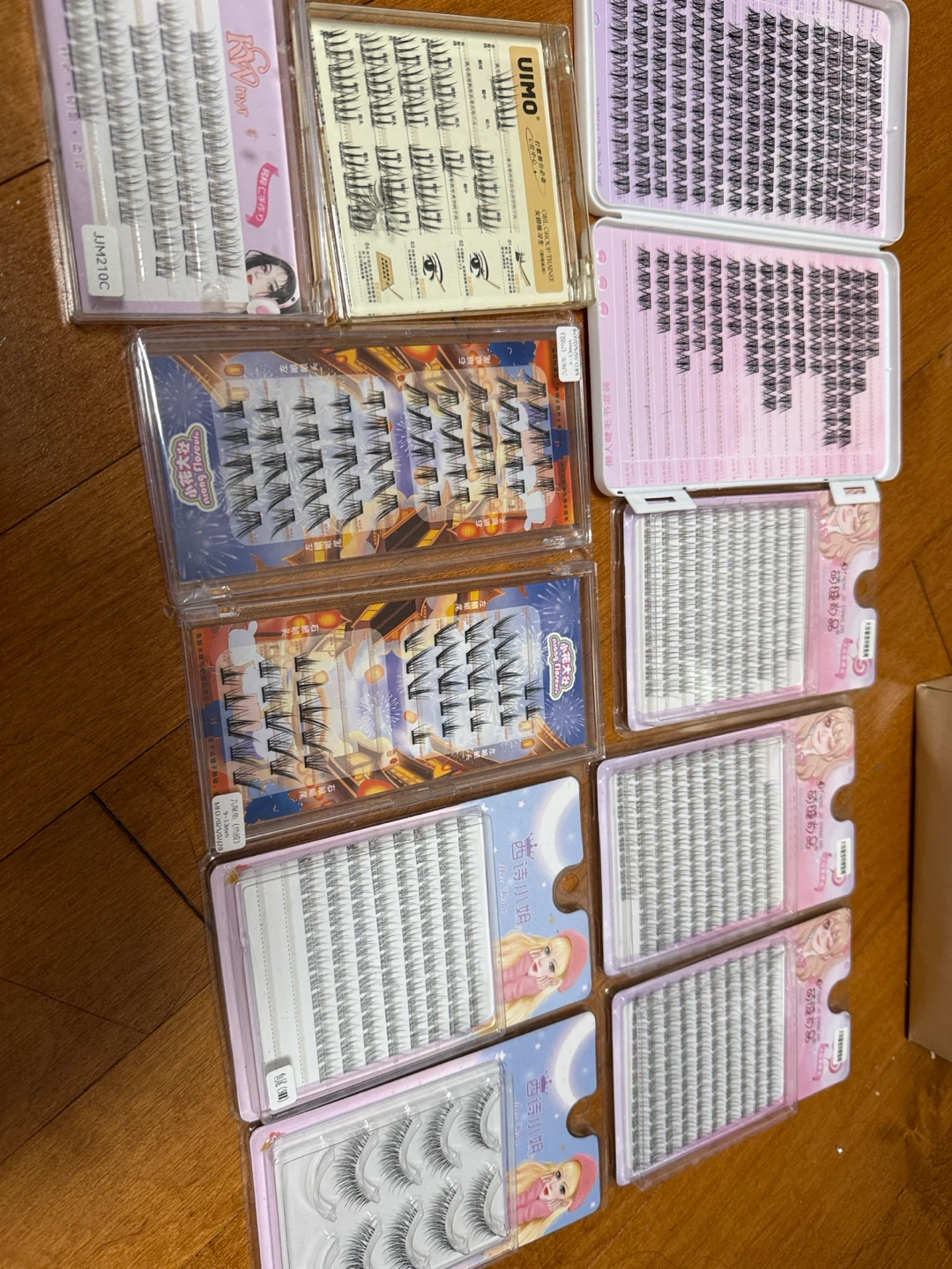 Assorted False Eyelash Extension Trays - photo 2