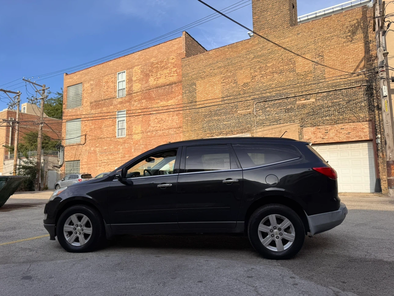 2011 CHEVY TRAVERSE LT 125k