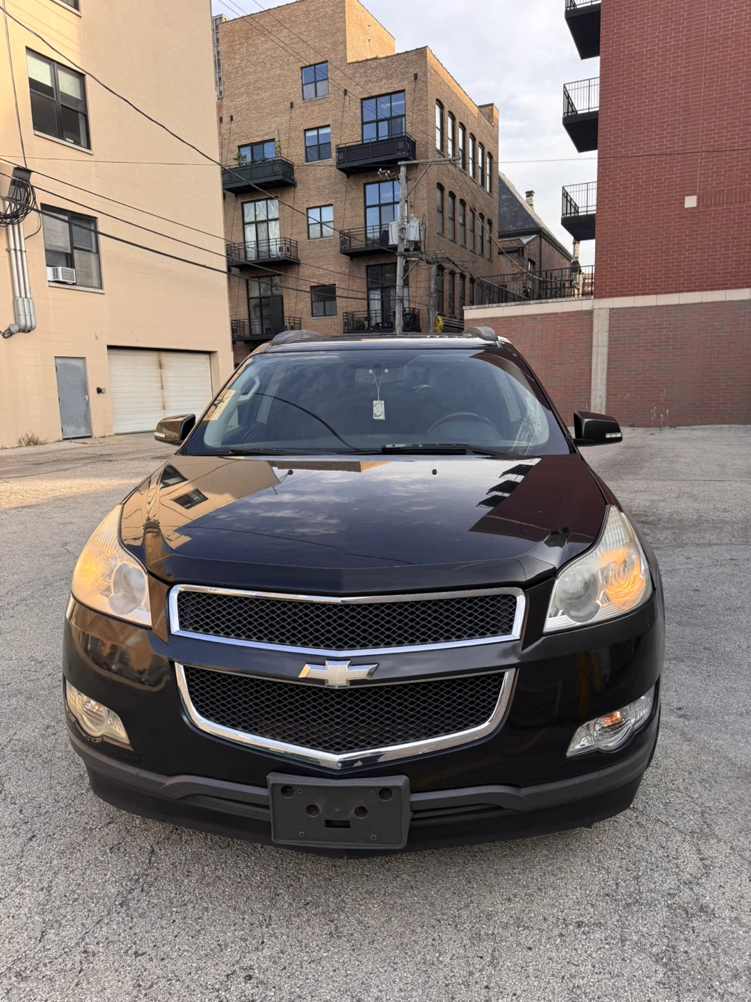 2011 CHEVY TRAVERSE LT 125k - photo 3