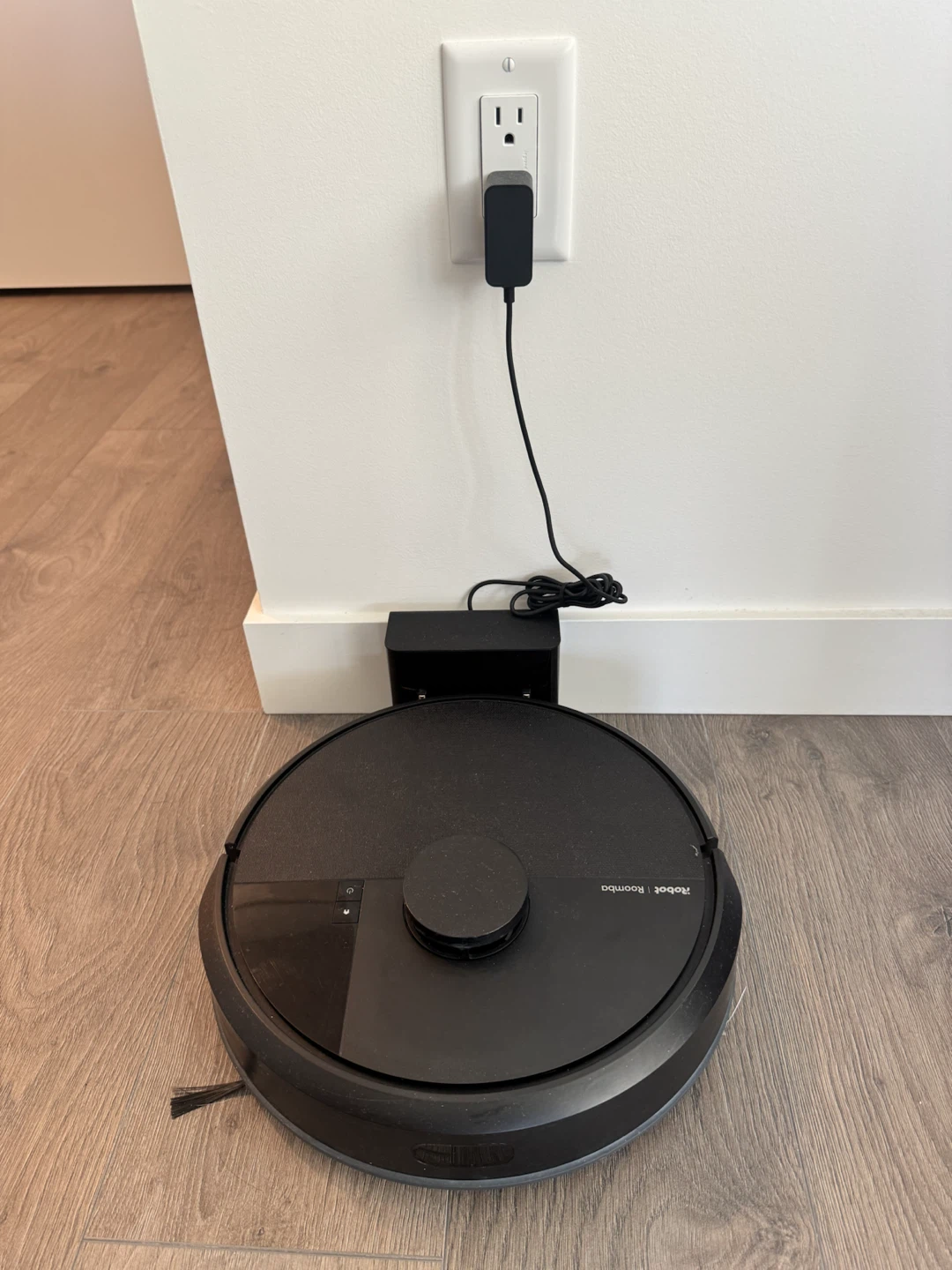 iRobot Roomba 104 Vac Robot