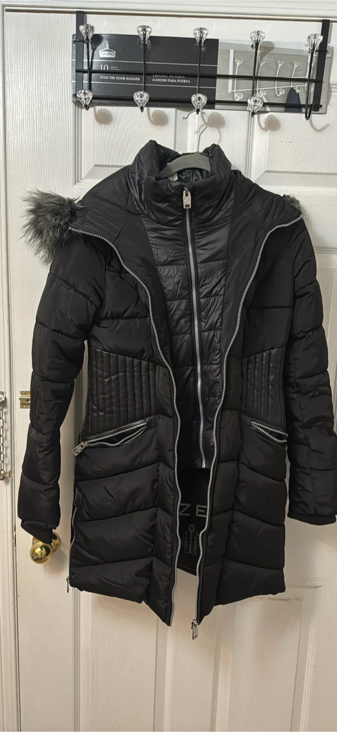 Women’s Point Zero Black Puffer Jacket Extra small
