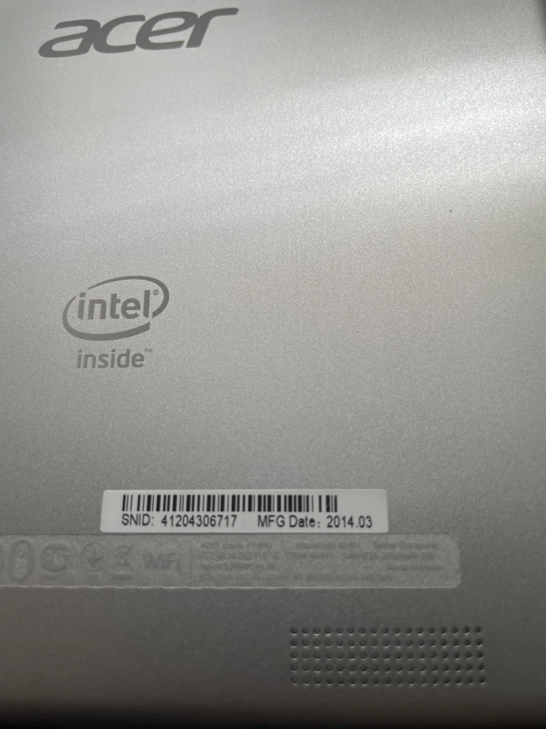 Acer Iconia A1-830 Tablet - photo 2