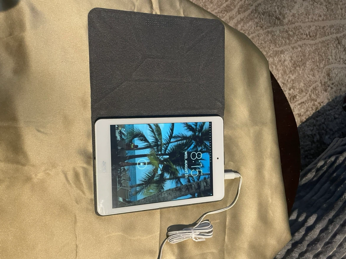Acer Iconia A1-830 Tablet - photo 5