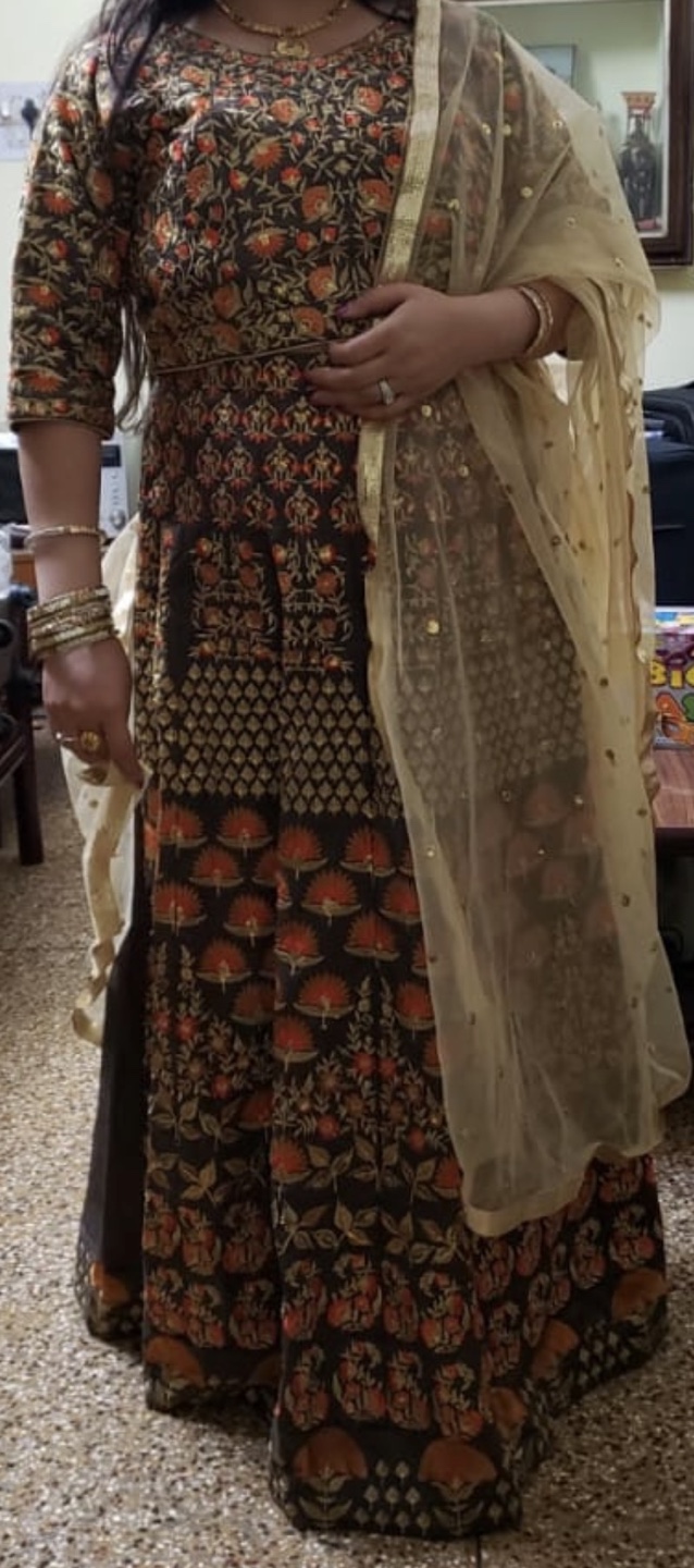 Assorted Traditional Indian Lehengas - photo 3