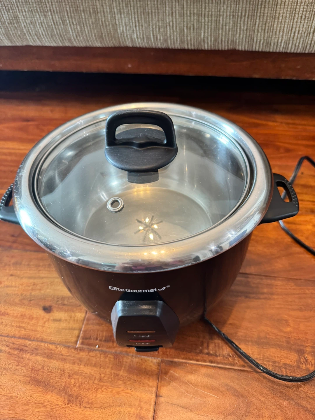 Elite Gourmet Rice Cooker - photo 2