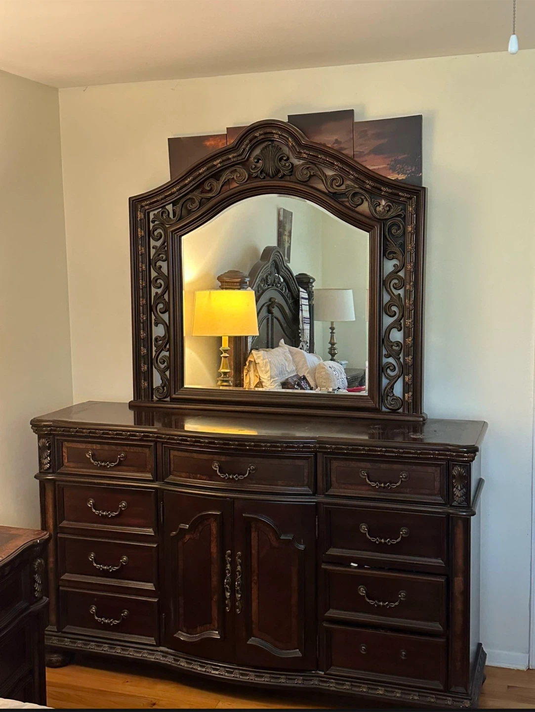 Traditional Wood Bedroom Set
