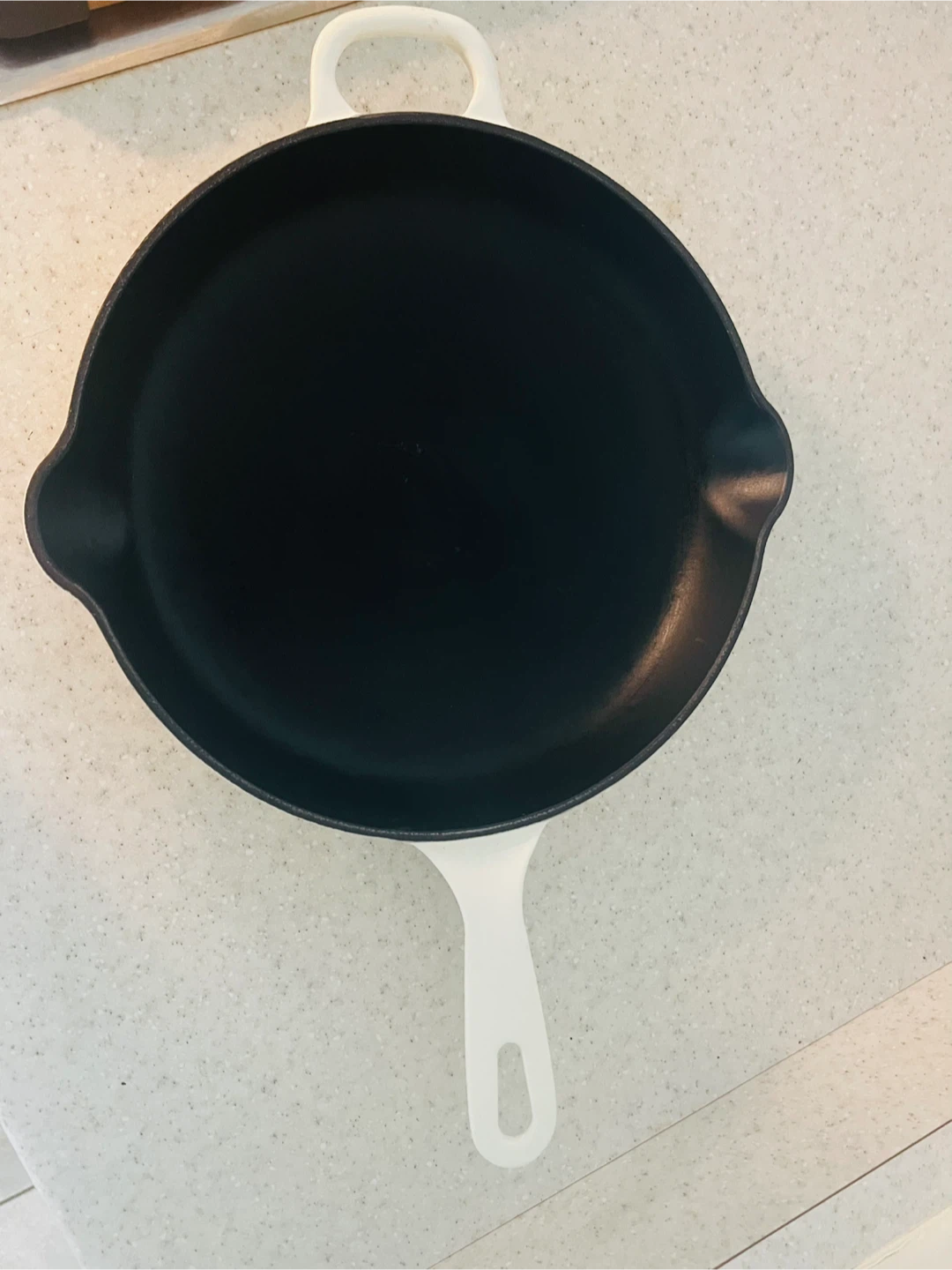 Chuck Hughes Enamelled Cast Iron Skillet - photo 2