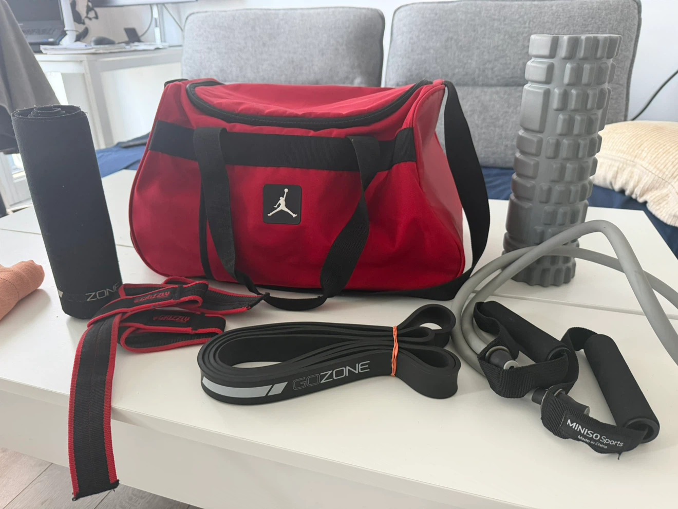 Jordan Essentials 30L Duffle Bag - Gym Red