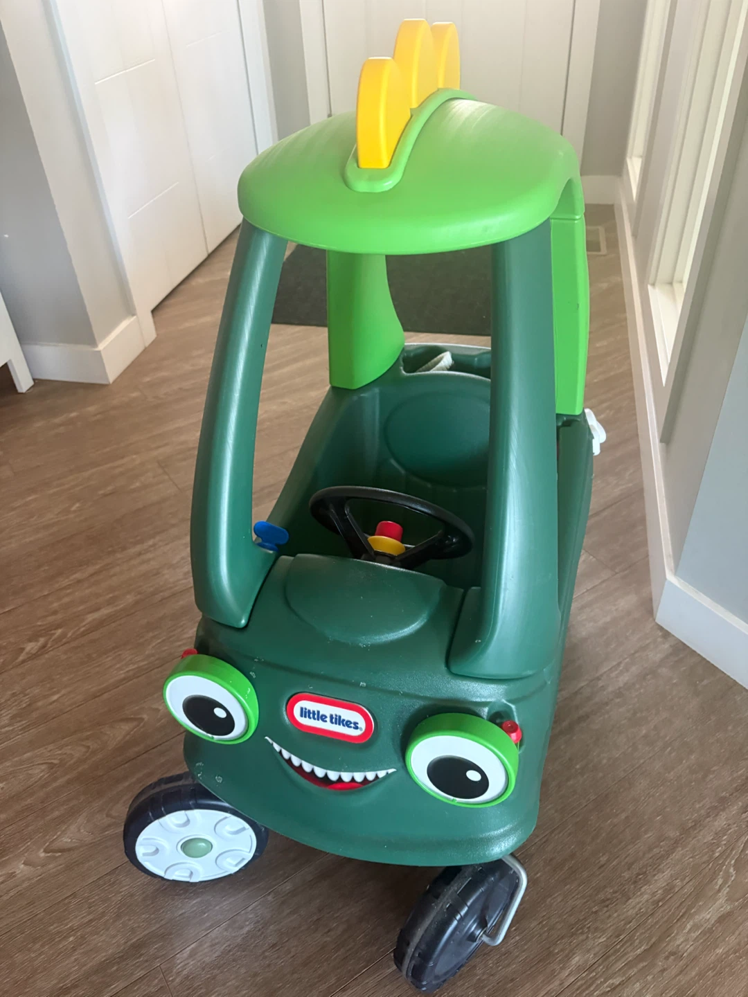 Little Tikes Cozy Coupe Dinosaur Ride-on - photo 4