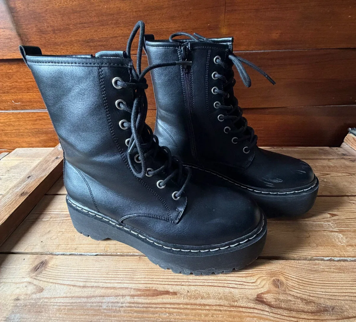 Steve Madden Black Platform Boots - photo 2