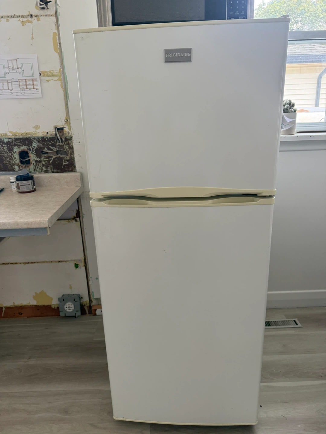 Fridge/ stove/ washer / dryer package