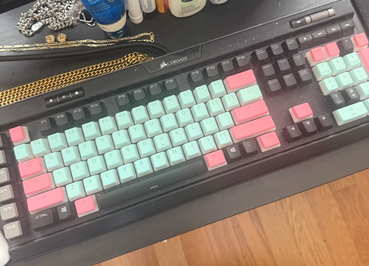 Mic, Mouse, Keyboard, and Monitor - photo 2