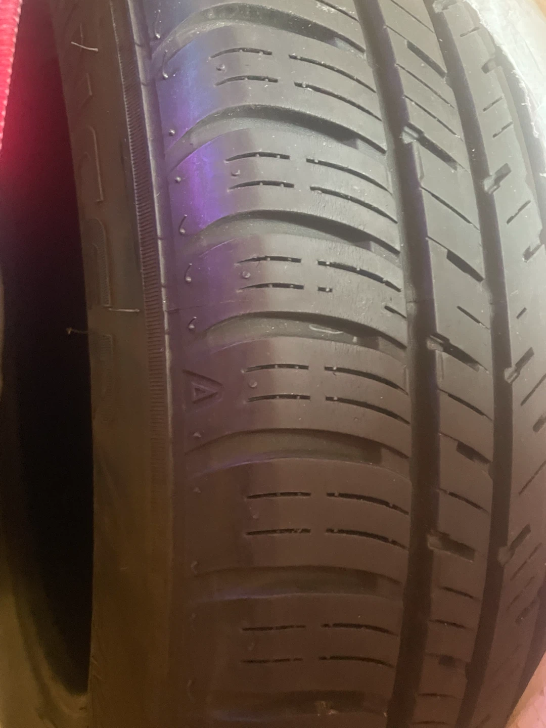 4 Winter tires 215/60R16 Michelin