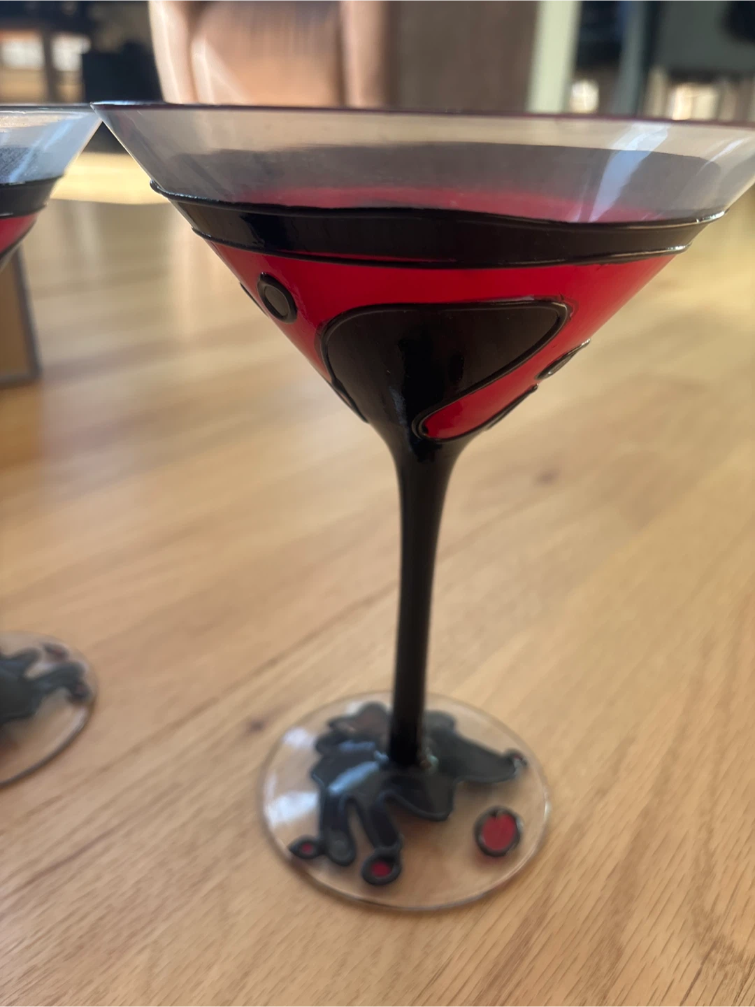 Set of 2 Hand-Painted Martini Glasses - photo 2