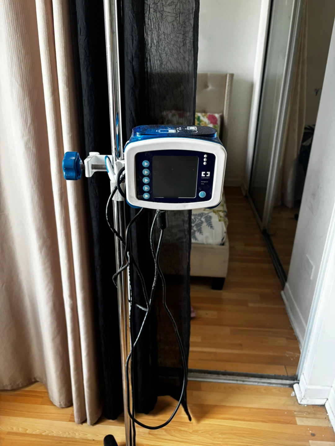 Covidien Kangaroo Joey Enteral Feed Pump - photo 3
