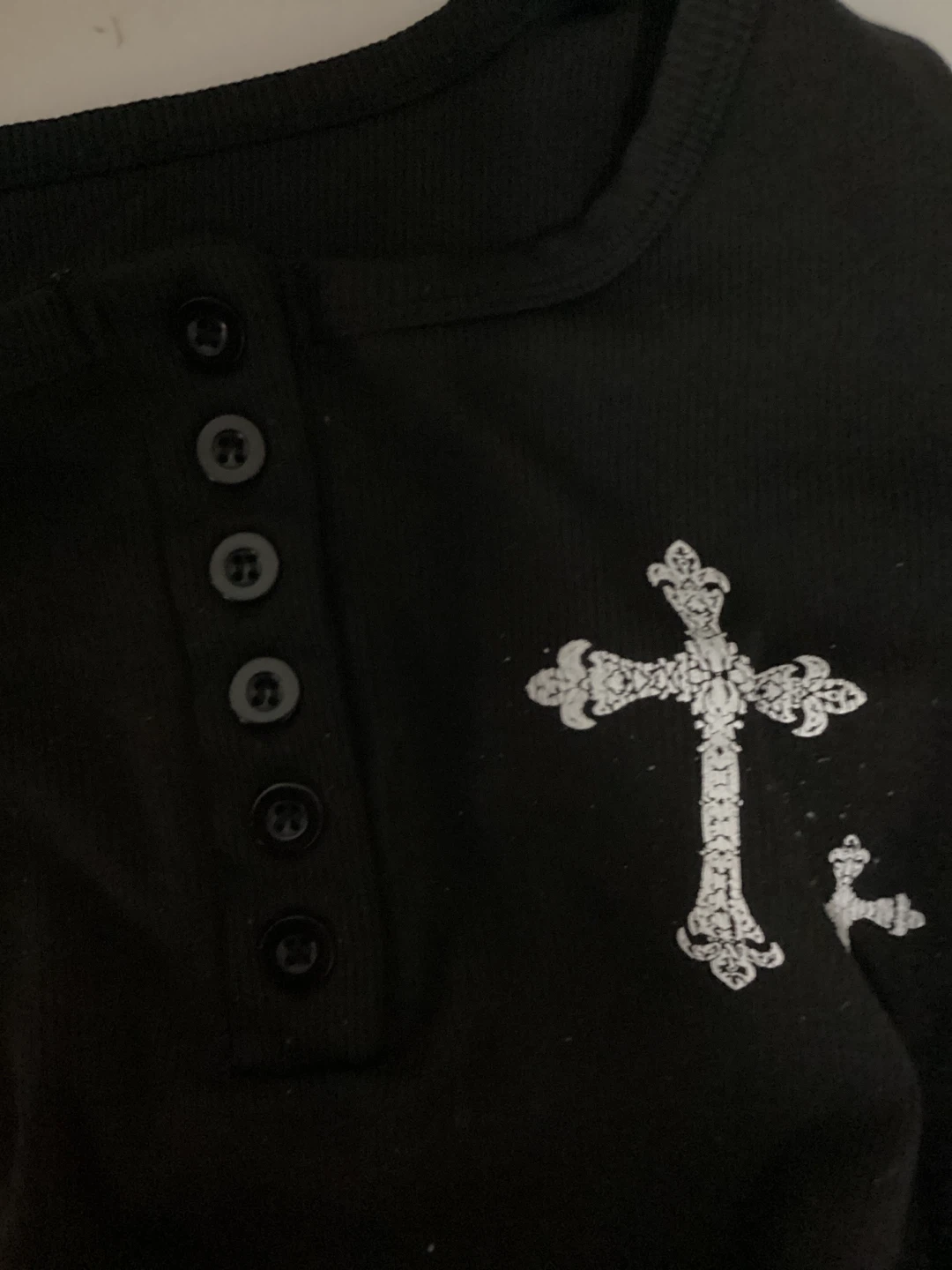 Black Cross Print Henley T-Shirt - photo 2