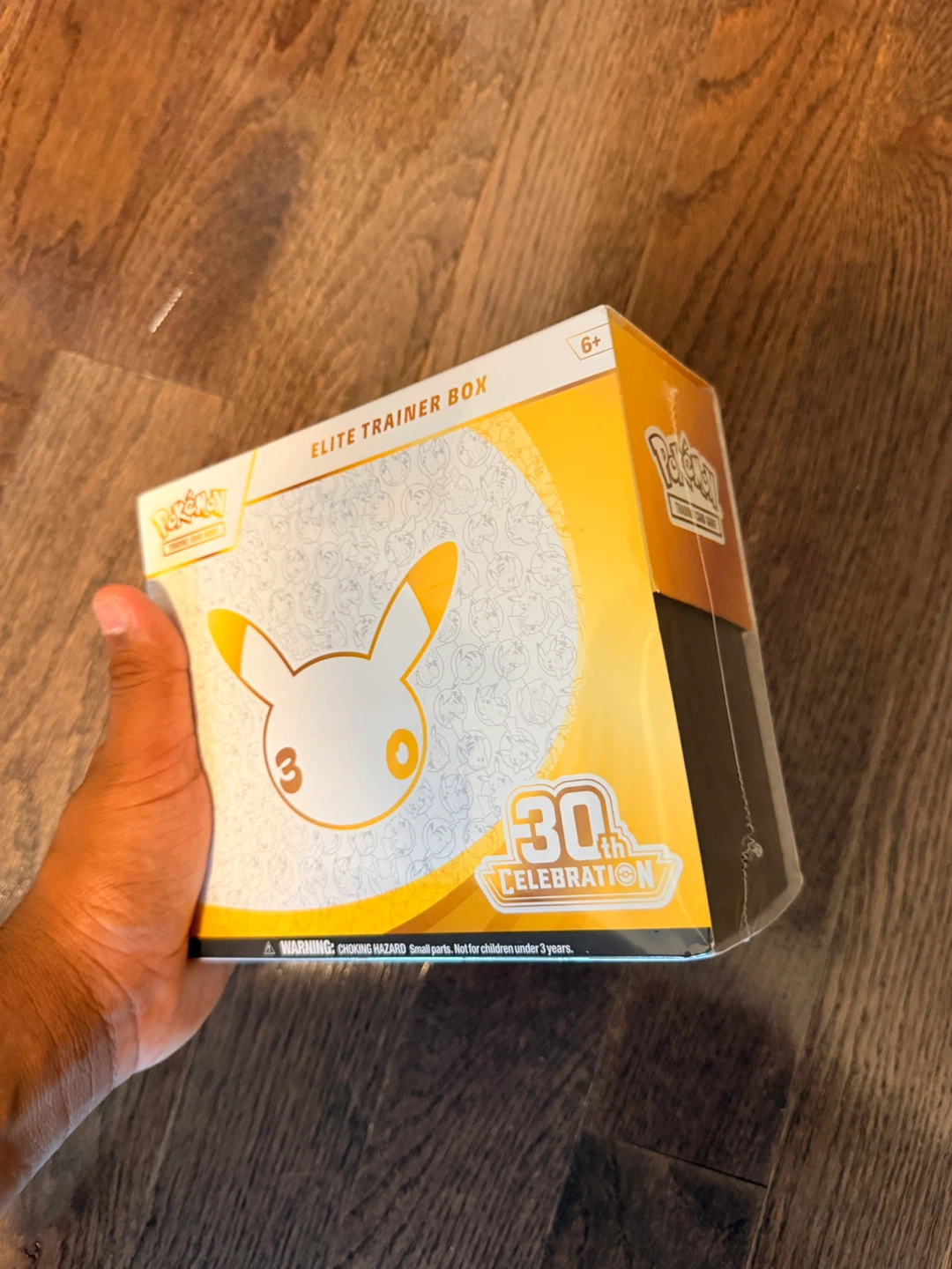Pokémon 30th Celebration Elite Trainer Box