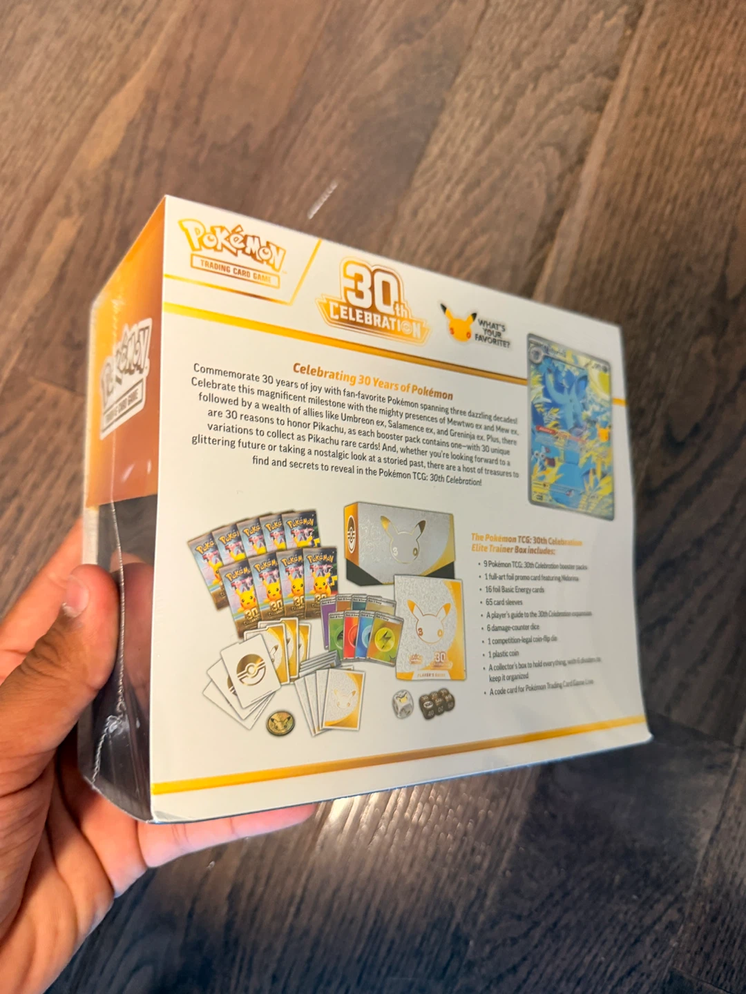 Pokémon 30th Celebration Elite Trainer Box - photo 3
