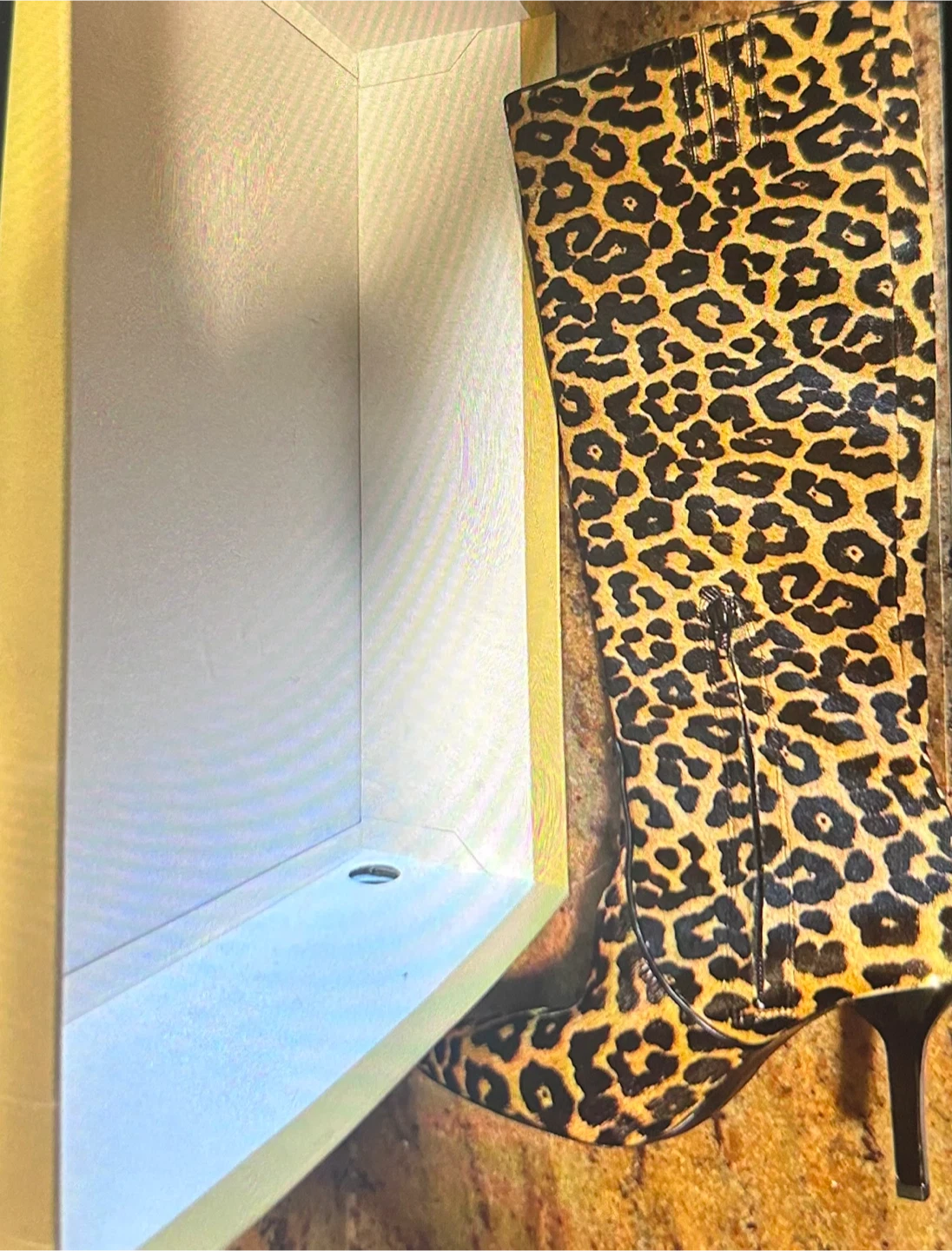 New MICHAEL KORS 8.5 Calf Leather Leopard Print Heeled Boots - photo 4