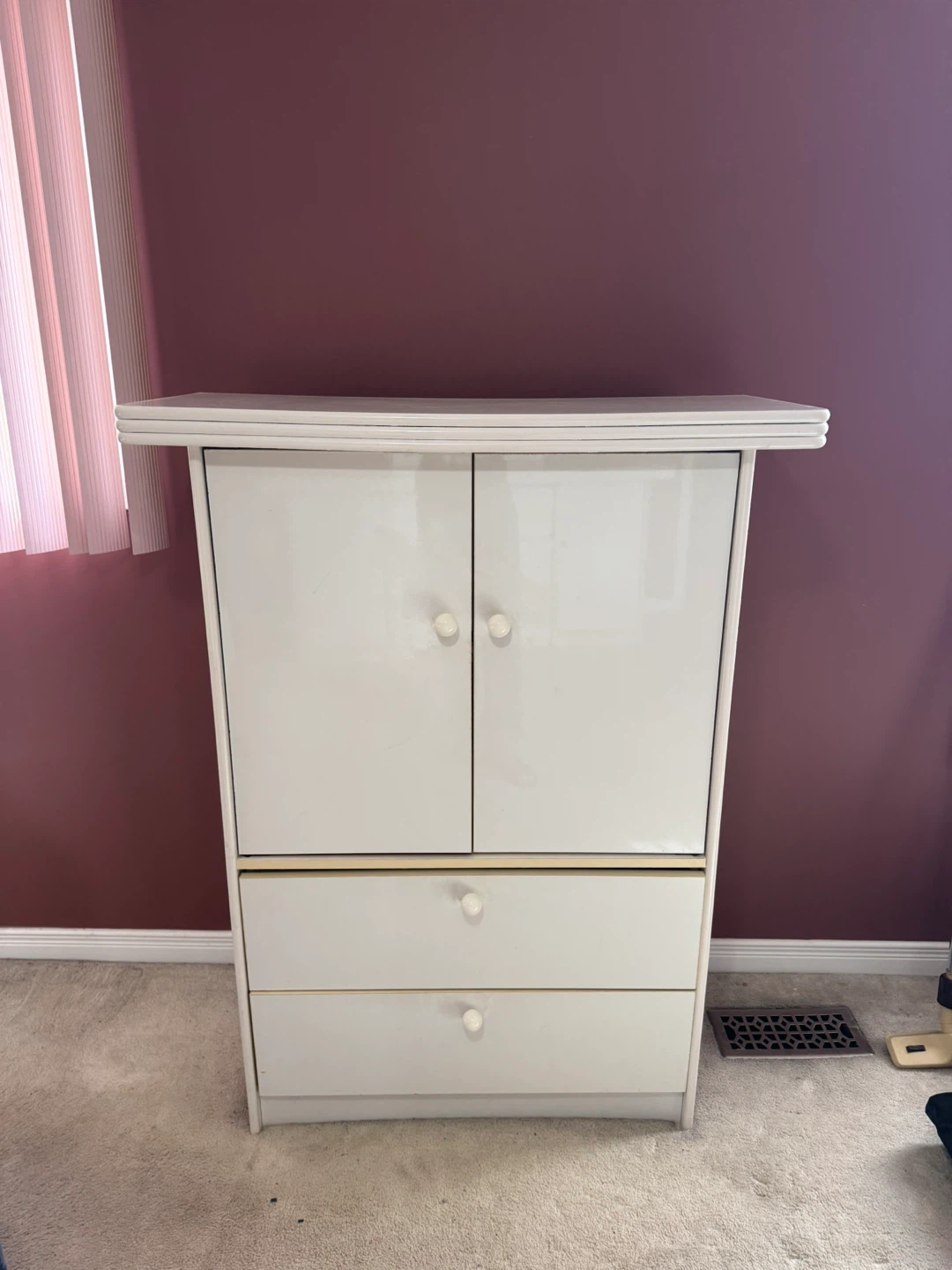 White Bedroom Furniture Set - photo 2