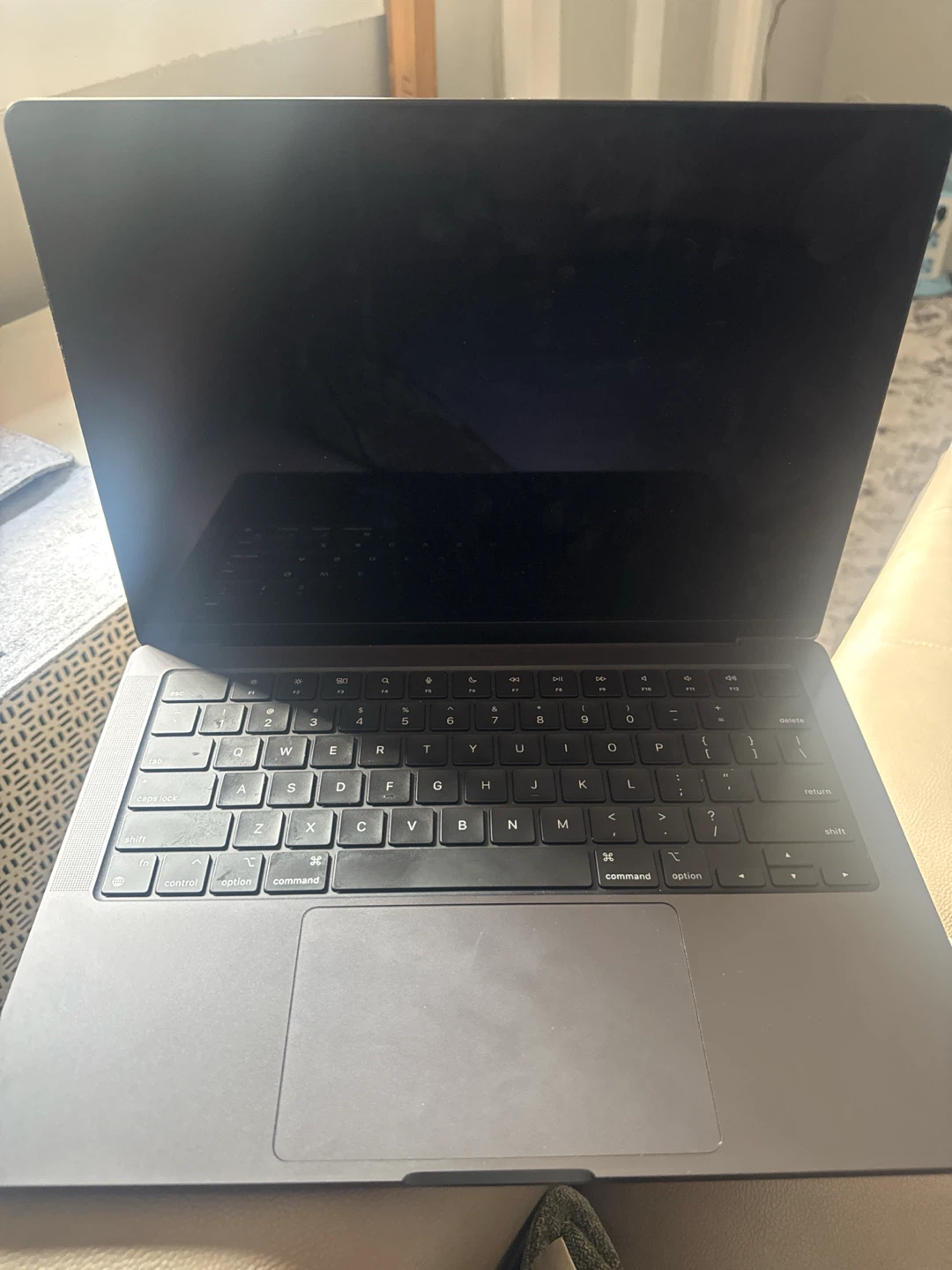 Apple MacBook Pro 14-inch M4 Pro - photo 2