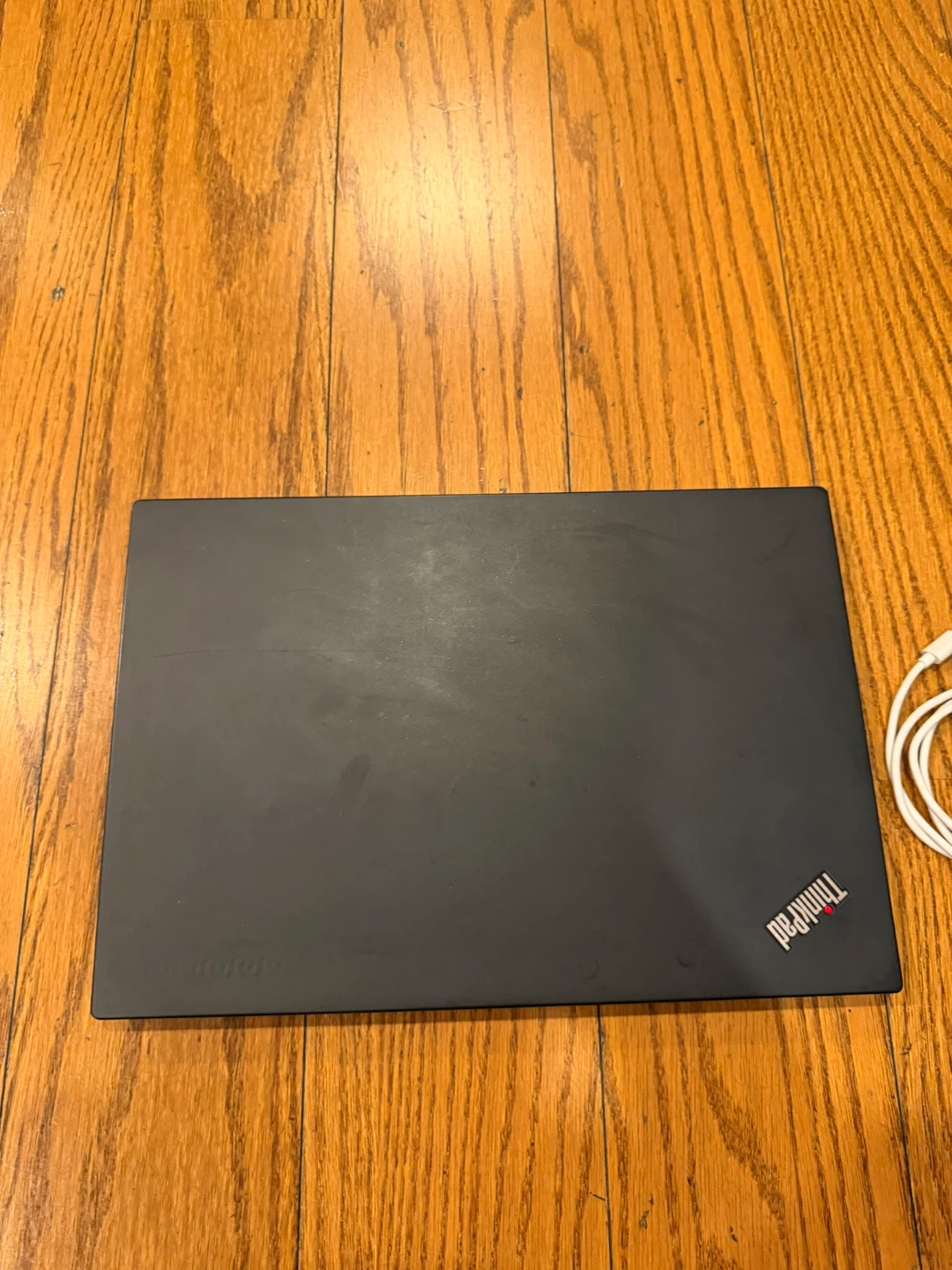 Lenovo ThinkPad T490s Laptop - photo 3
